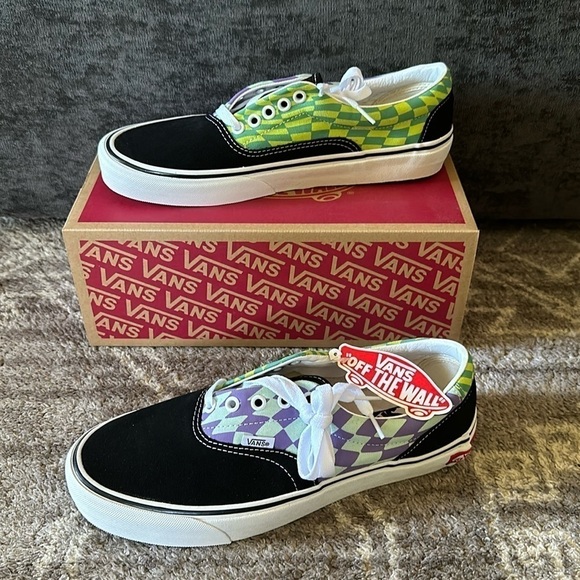 Vans Shoes - NWT Vans Era Twist Warp Checkered Board Shoes